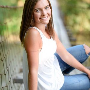 Meet your Posher, Carrie